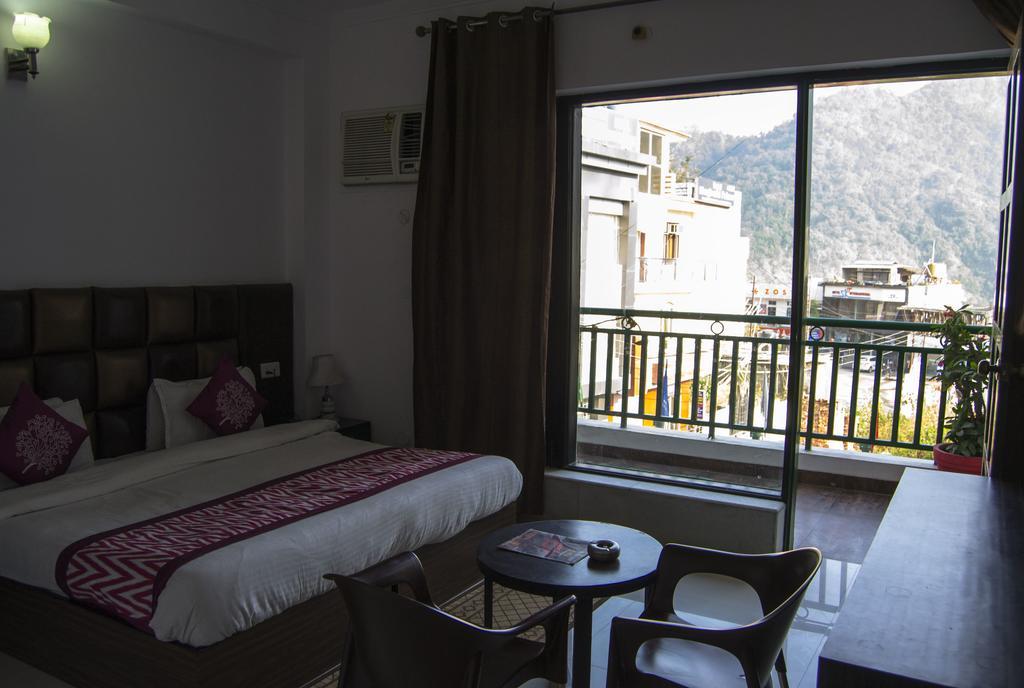 Rishikesh Inn By One Hotels Exterior photo